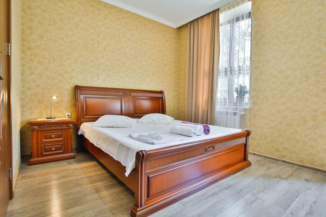 Apartment Anano クタイシ エクステリア 写真